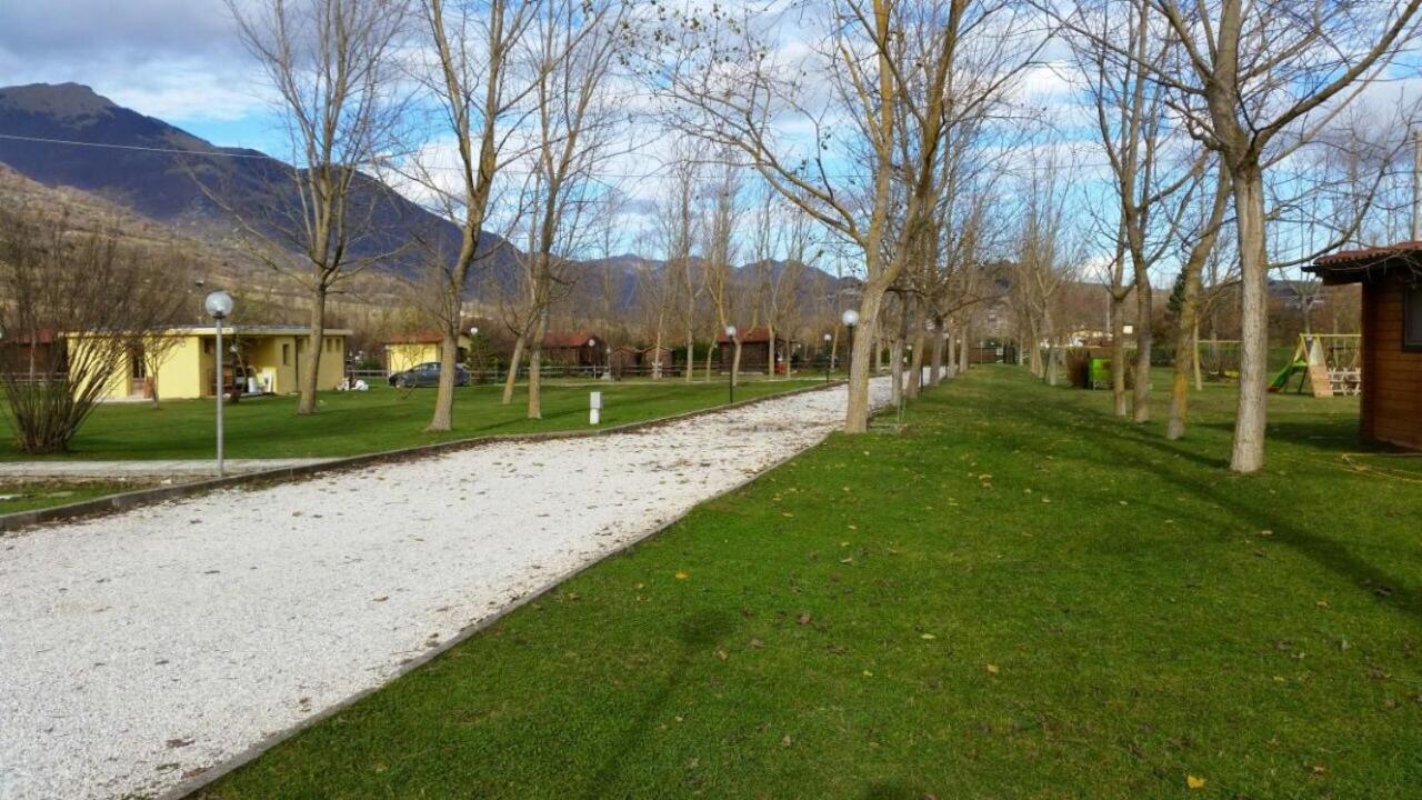 Hotel Oasi del sangro Castel Di Sangro Esterno foto