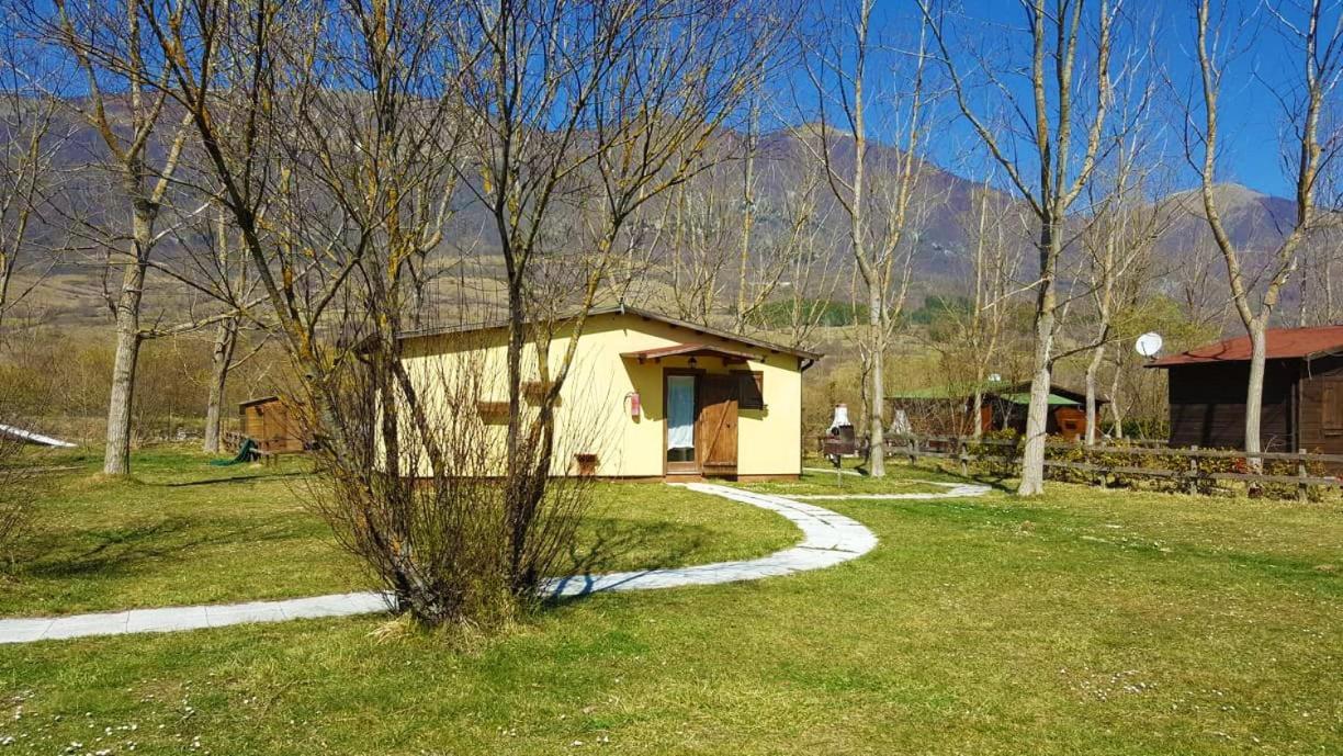 Hotel Oasi del sangro Castel Di Sangro Esterno foto