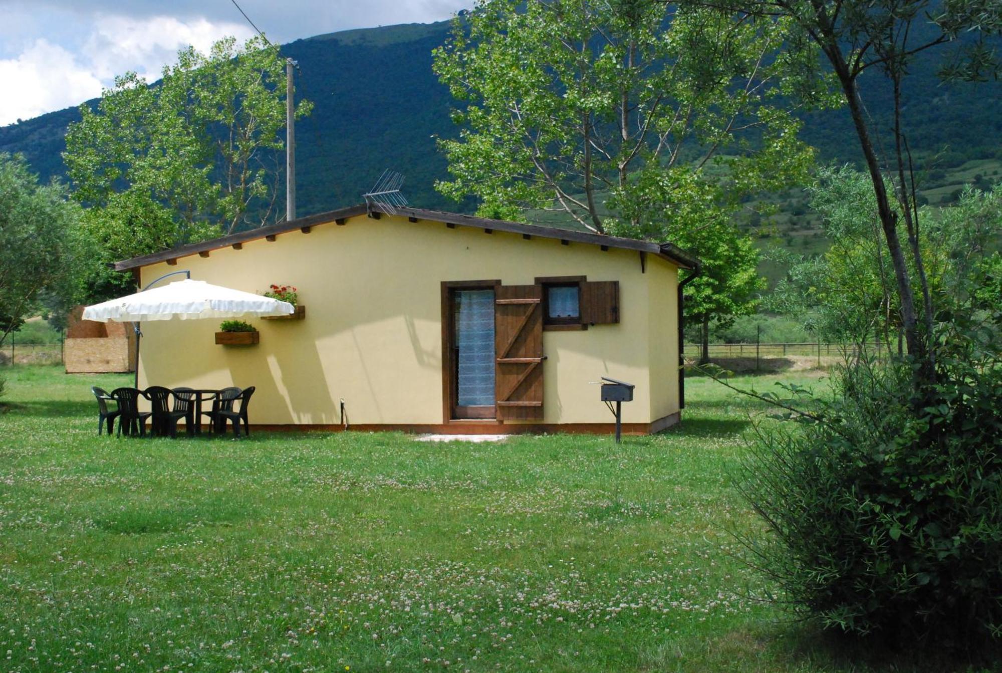 Hotel Oasi del sangro Castel Di Sangro Esterno foto